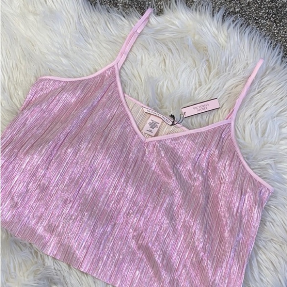 NWT Victoria’s Secret Pleated Metallic Cropped Tank
